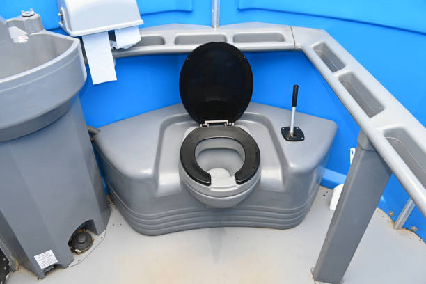 Best Temporary restroom rental  in Independence, IA