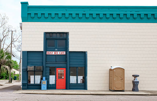 Best High-end porta potty rental  in Independence, IA